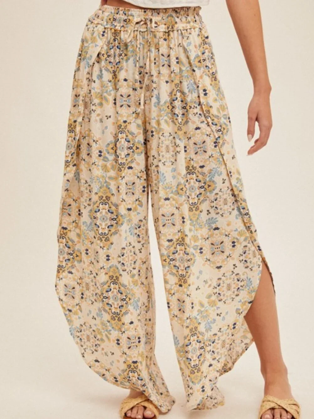 NWT Boutique: Hem & Thread Mosaic Printed Tulip Hem Pants in Taupe - 100% Cotton - Picture 2 of 7